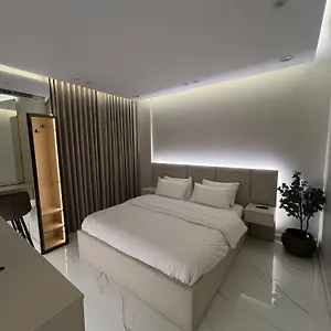 شقة A New Quiet & Elegant With Self-entry, الرياض
